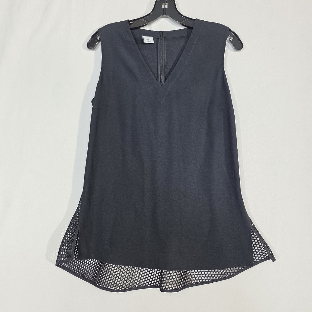Akris Punto Minimalist net accent V neck sleeveless top